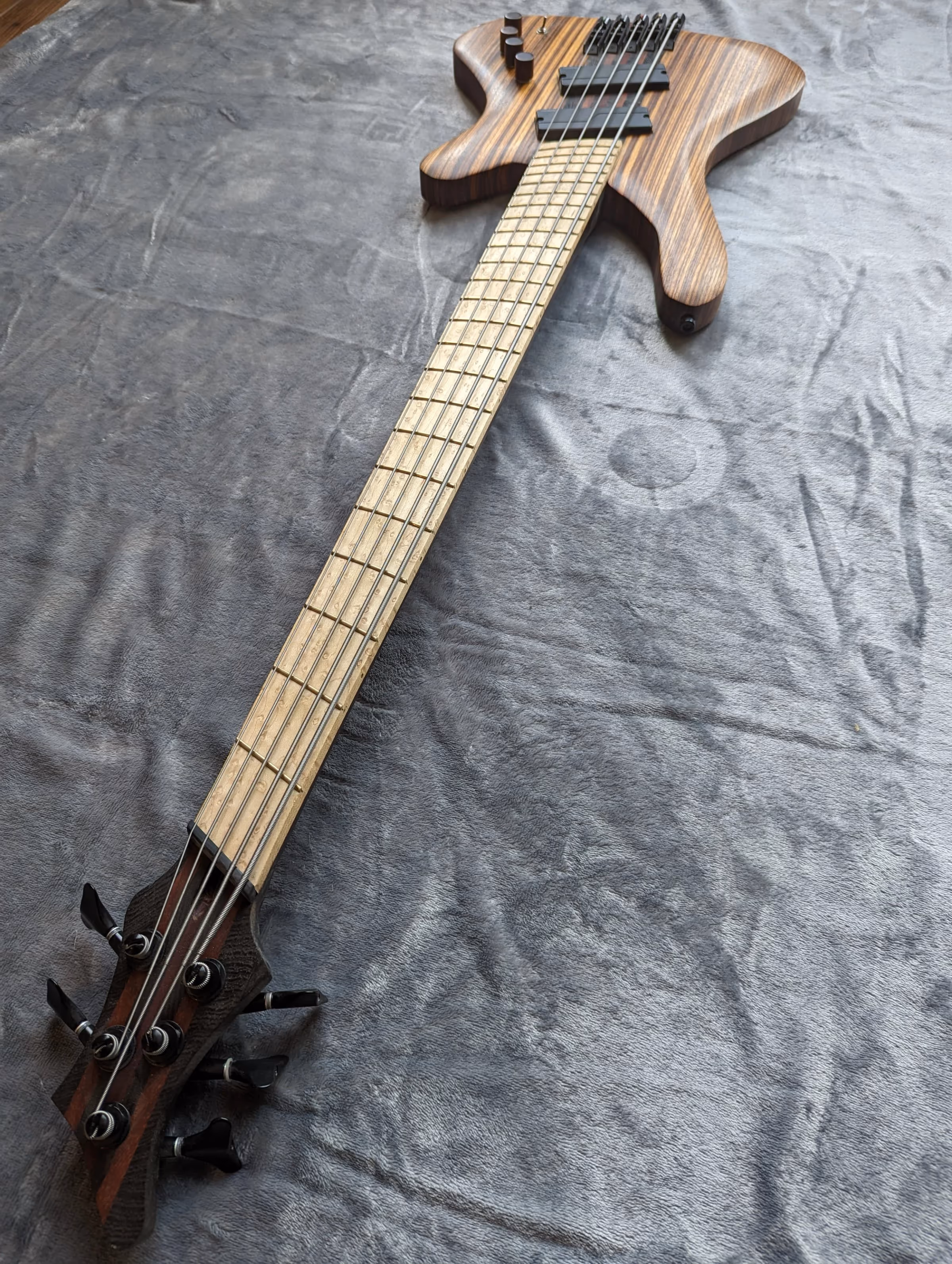 Polin Zebrano Bass — view 4